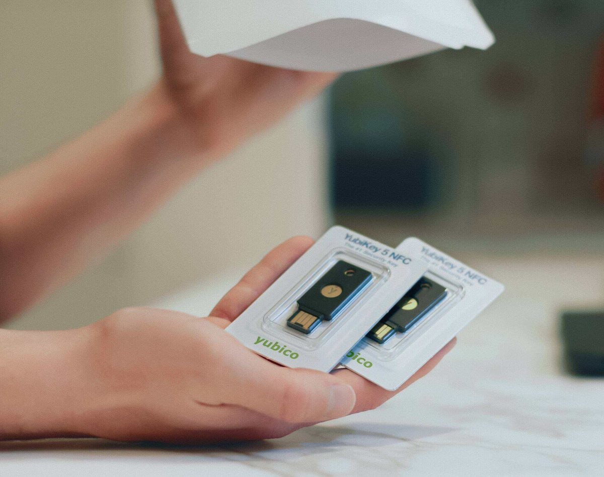 YubiKey とは？種類・モデル・選び方 – Yubico 日本公式オンラインストア